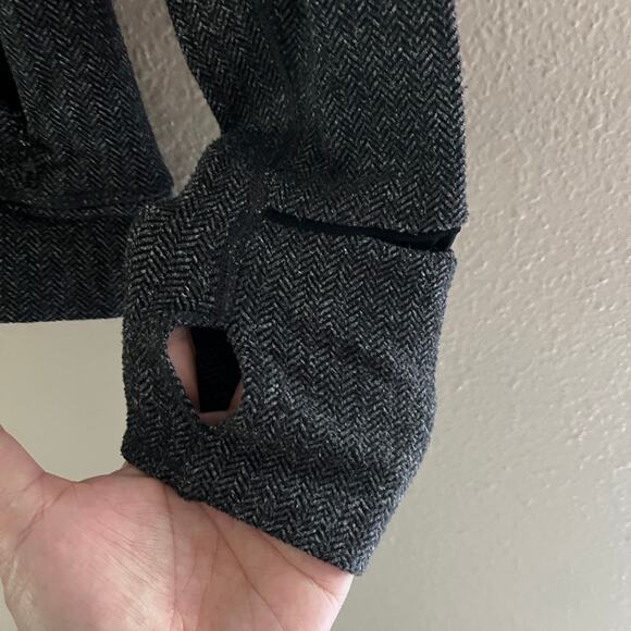 Lululemon Think Fast Long Sleeve heathered herringbone - Picture 7 of 10